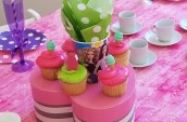 cupcakes on a heart shaped holder